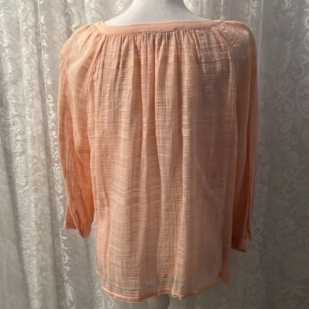 LOFT Blouse - Picture 4 of 9
